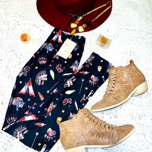 Native inspired leggings